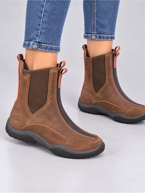 Ladies Dunham Brown Boots